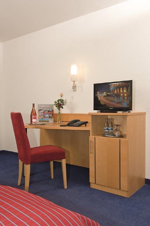 Pension Gaestehaus Kachelofa Vaihingen an der Enz Bilik gambar